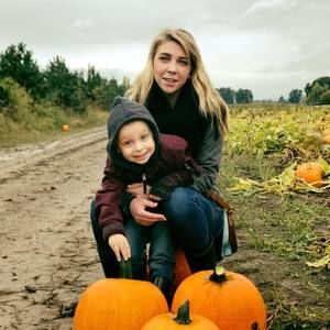 Meet your Posher, Abiah